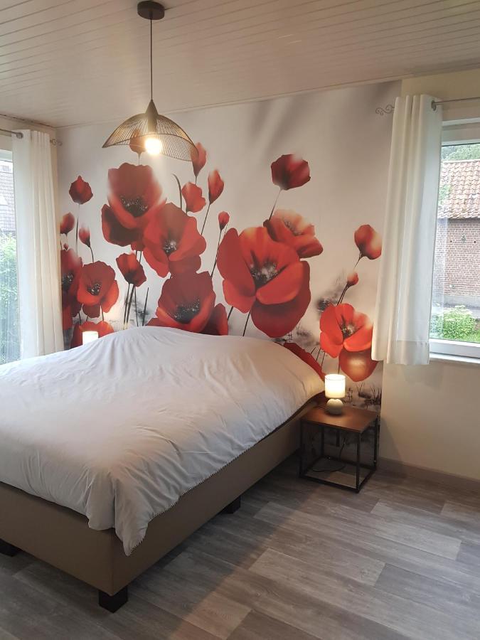 Mary'S Poppies - Bed & Breakfast Blandain Екстер'єр фото