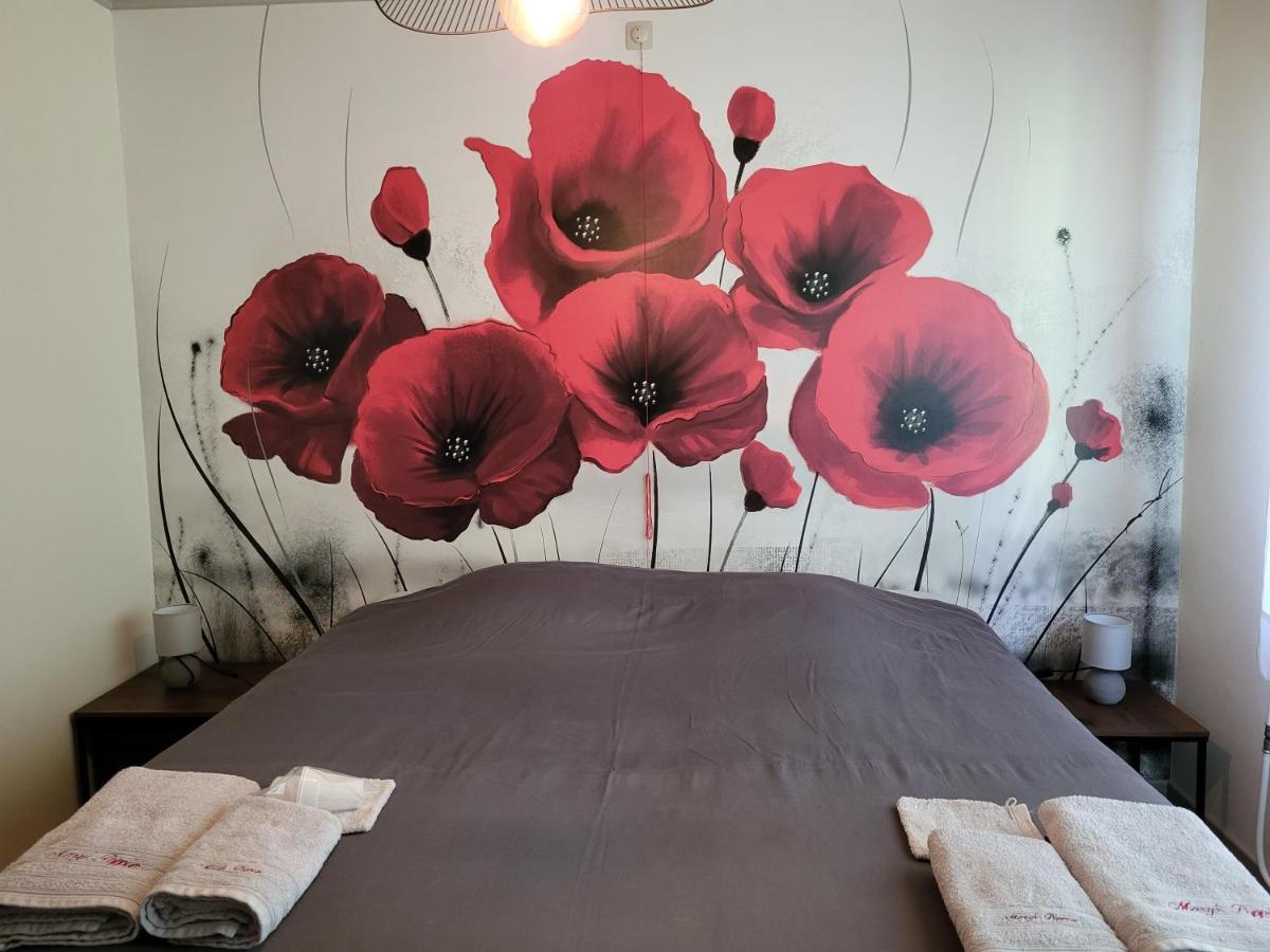Mary'S Poppies - Bed & Breakfast Blandain Екстер'єр фото